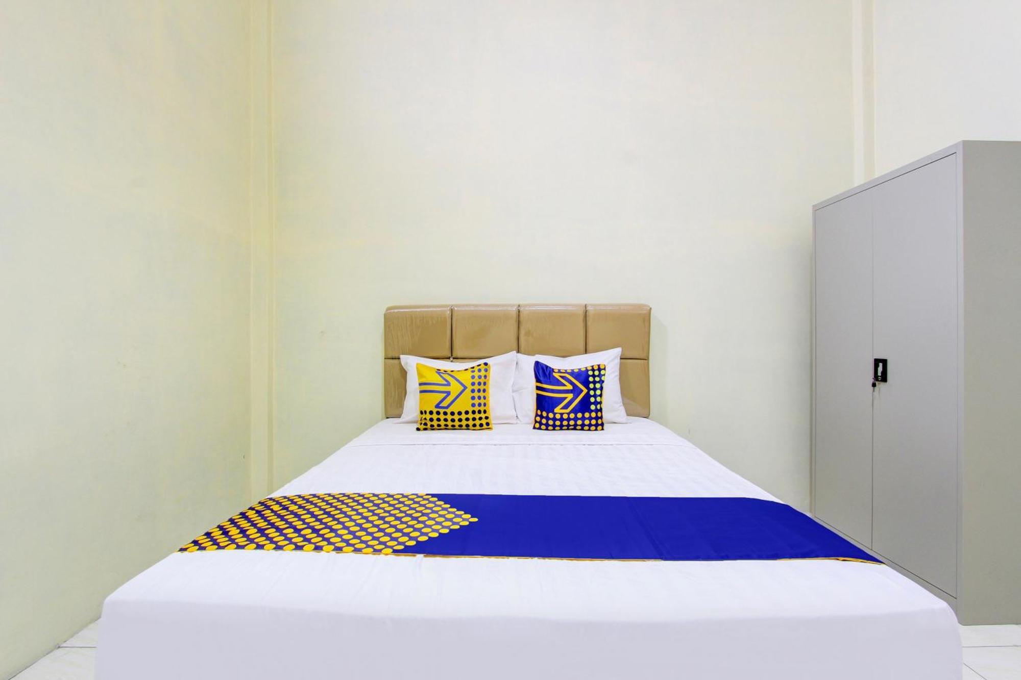Spot On 93245 Guest House Mulia Dua Syariah Klaten ภายนอก รูปภาพ
